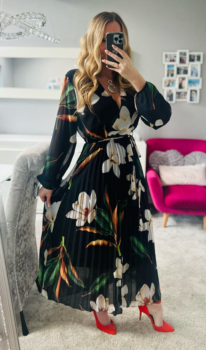 Elle Black Floral Chiffon Pleated Long Sleeve Maxi Dress