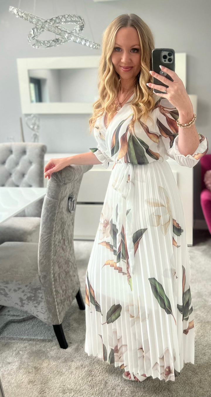Elle Ivory Floral Chiffon Pleated Belted 3/4 Length Sleeve Maxi Dress