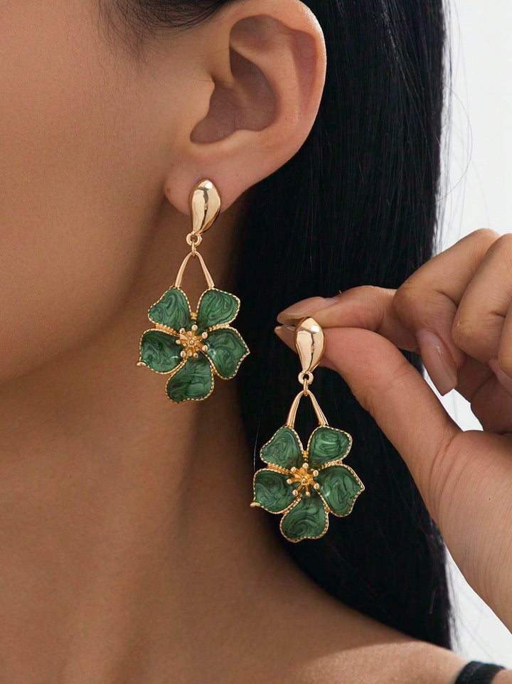 Green Oil Drop Flower Pendant Earrings