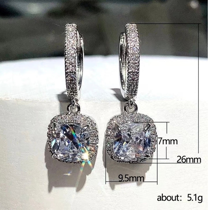 Small Shimmering Cubic Zirconia Inlaid Pendant Dangly Earrings