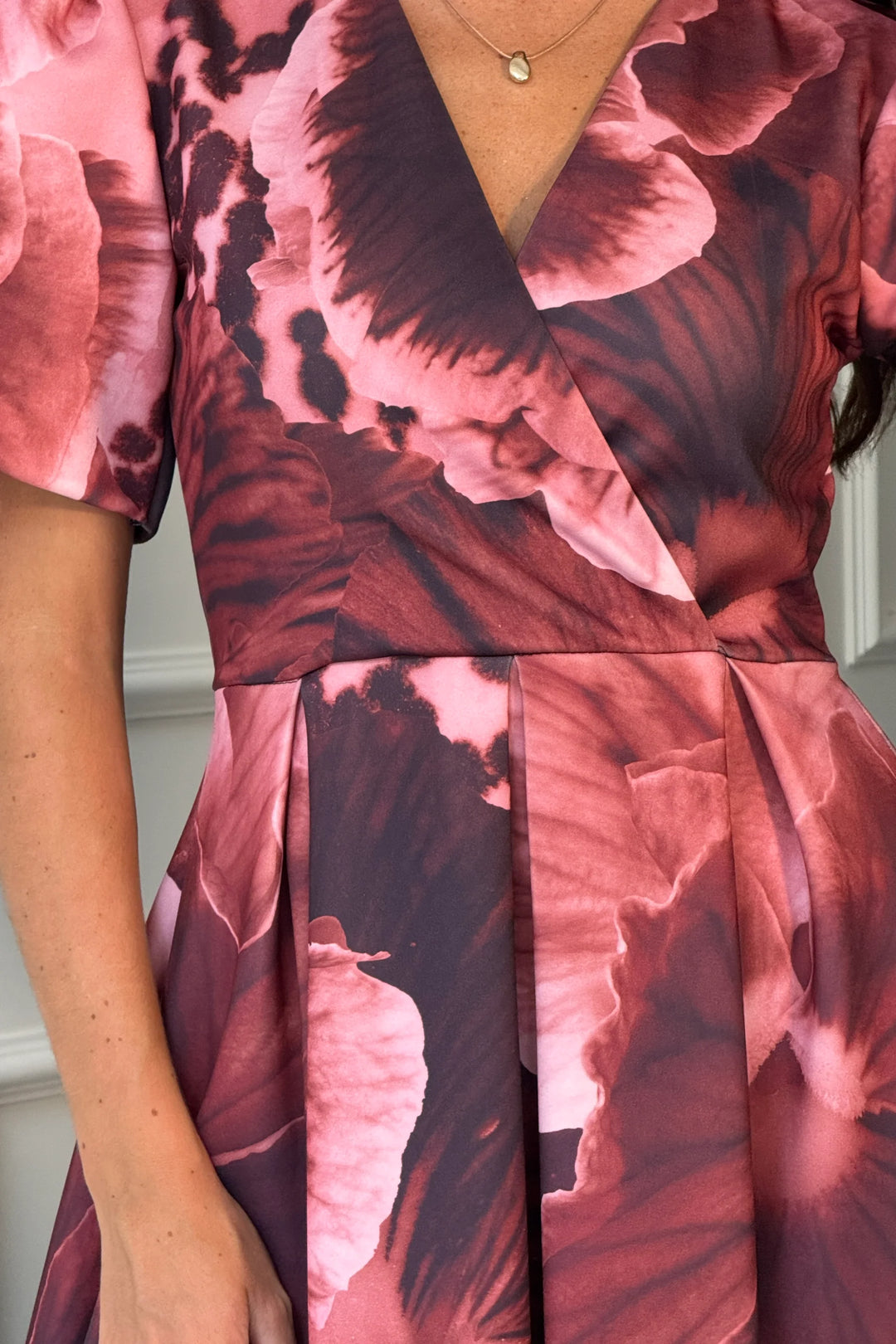 Dora Wine Floral Wrap Front Puff Short Sleeve Midi Dress With Pockets