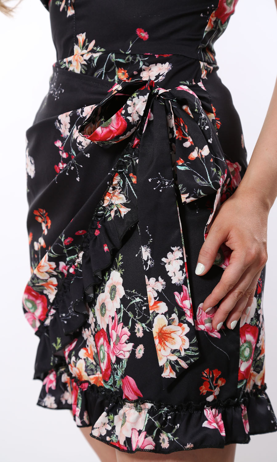 Frill-me-dress