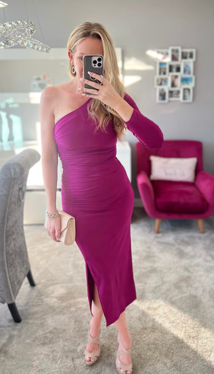 Rodeo Drive Fuchsia Pink One Shoulder Bodycon Ruched Midi Dress